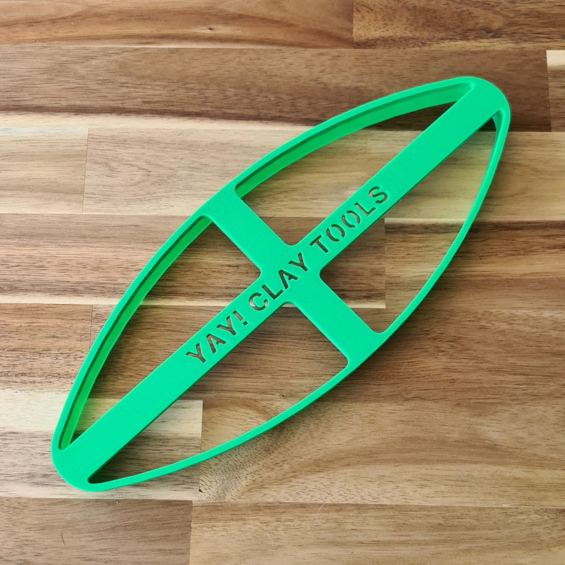 Board cutter #8 - Banana leaf