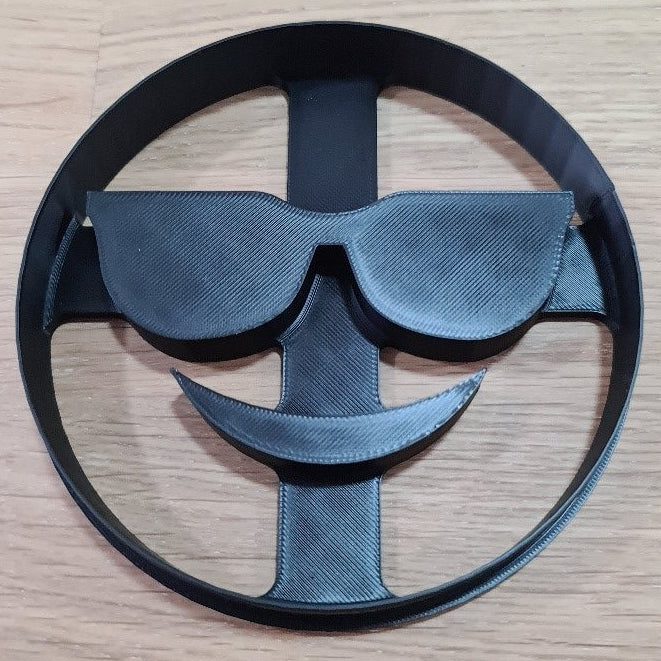 Emoji cutter (sunnies)